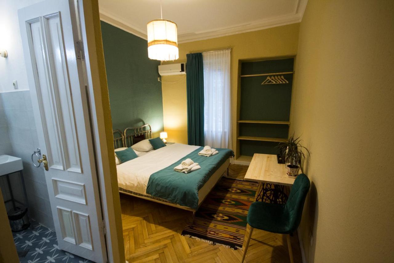 Hotel Kartli Tbilisi Esterno foto