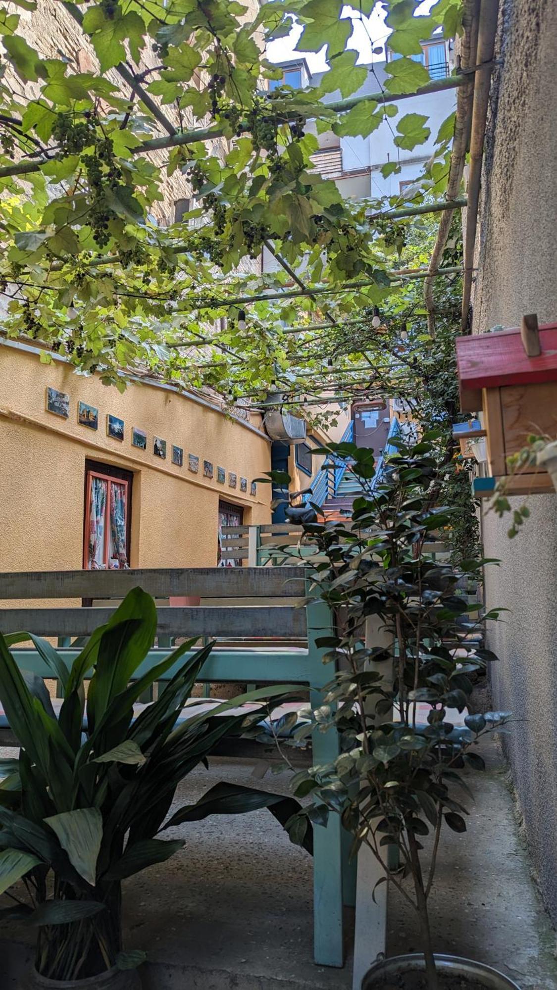 Hotel Kartli Tbilisi Esterno foto